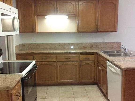 Kitchen with granite counter top (lots of counter spaces)