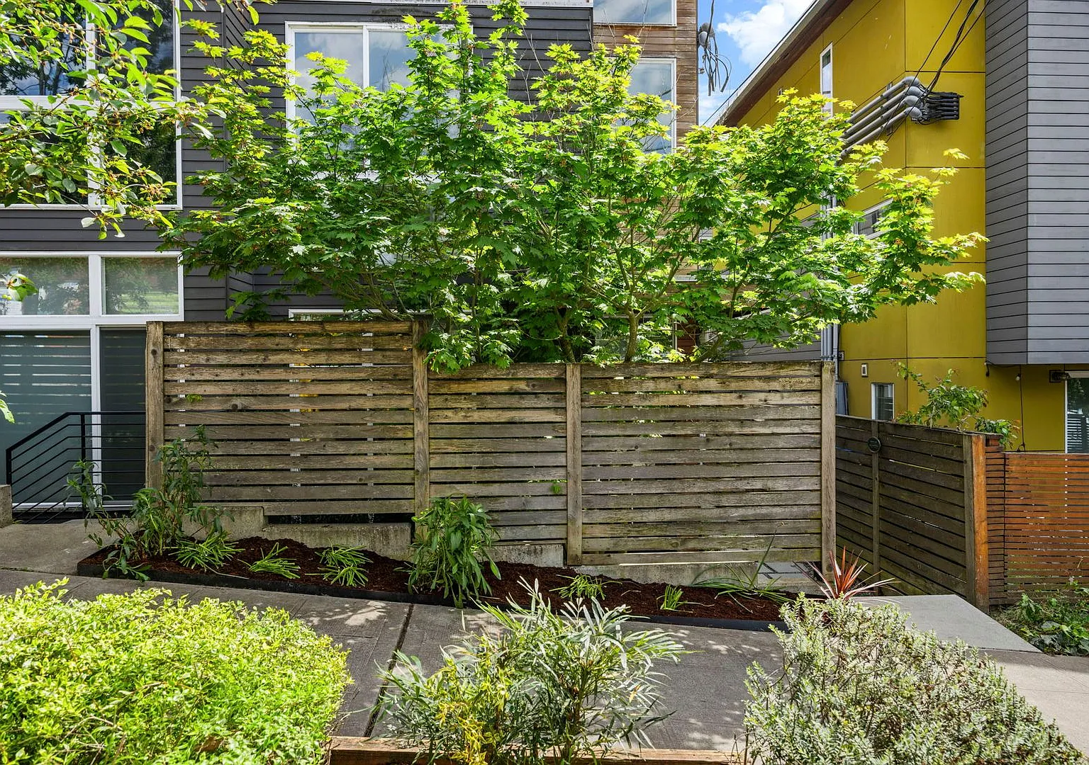 3Bd/2Ba Seattle Townhome — Photo 4
