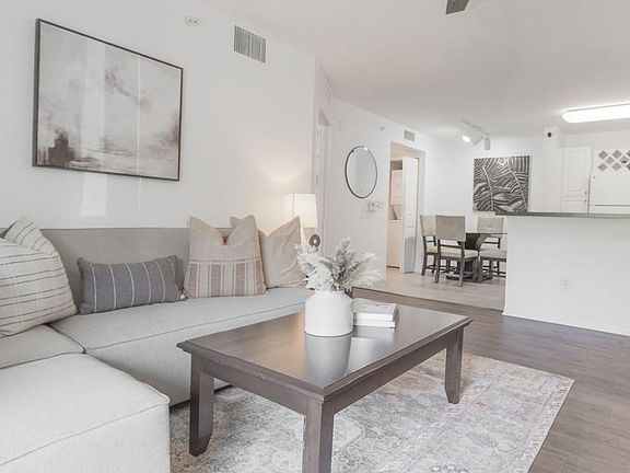 5th image of 131 Bel Aire Dr #131