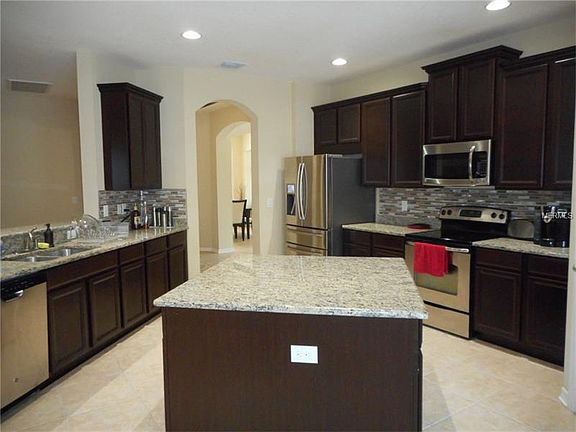 2nd image of 8438 White Poplar Dr