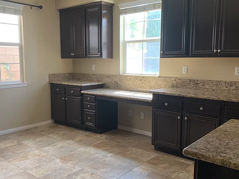 32113 Sycamore Ct — Photo 8