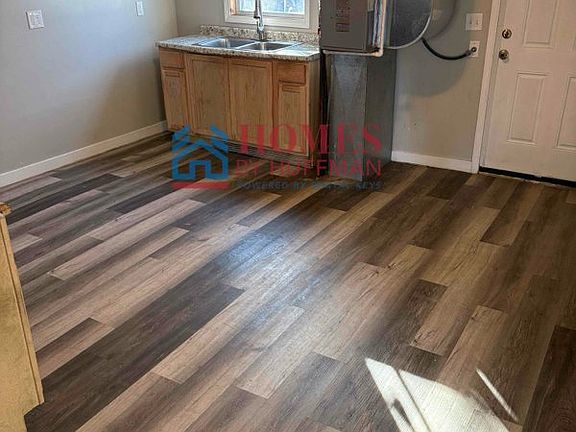 4th image of 1413 Cumberland Ave