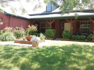 930 W Cedar St, Celina, TX 75009