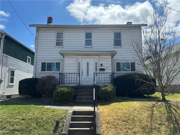 710 Bridge St, New Kensington, PA 15068