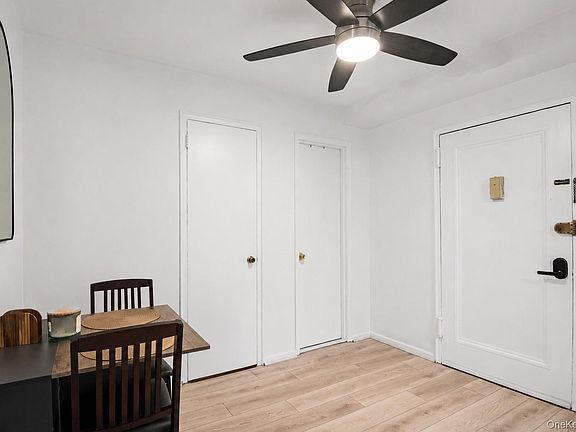 4th image of 129-3 S Highland Avenue #A2