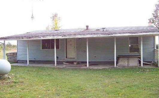 2nd image of 3075 Blackberry Ln
