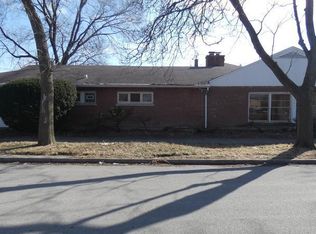10401 S Prairie Ave, Chicago, IL