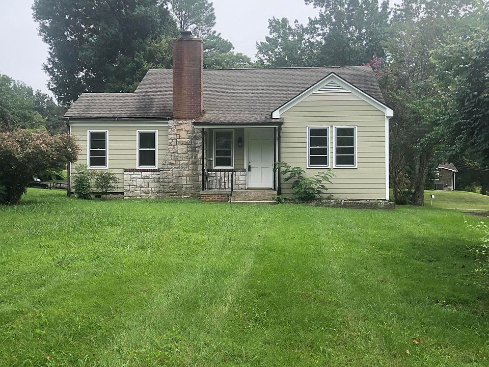 1st image of 450 McNabb Ave