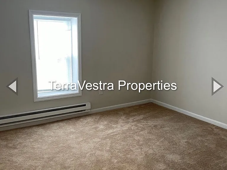 310 Water St — Photo 15