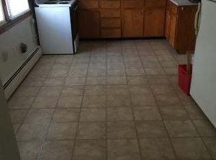 646 W Hollis St, Nashua, NH 03062