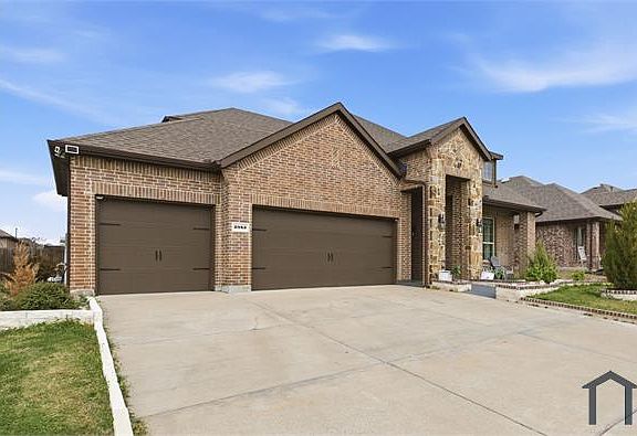 3rd image of 2983 Black Hills Blvd