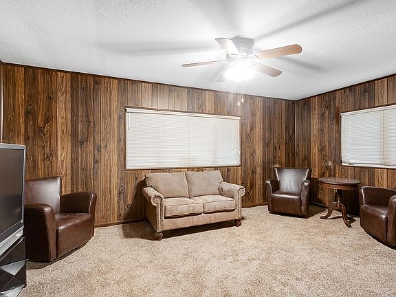 5th image of 565-571 Mount Prospect Ave
