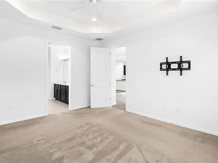 11195 Saint Roman Way — Photo 9