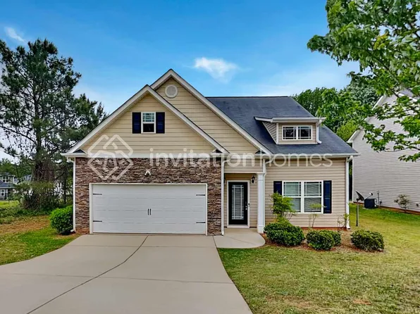 8120 Brookbend Dr, Douglasville, GA 30134