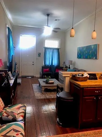 3717 Iberville St — Photo 3