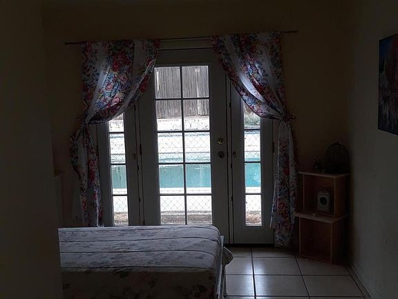 3rd image of 15977 Molino Dr