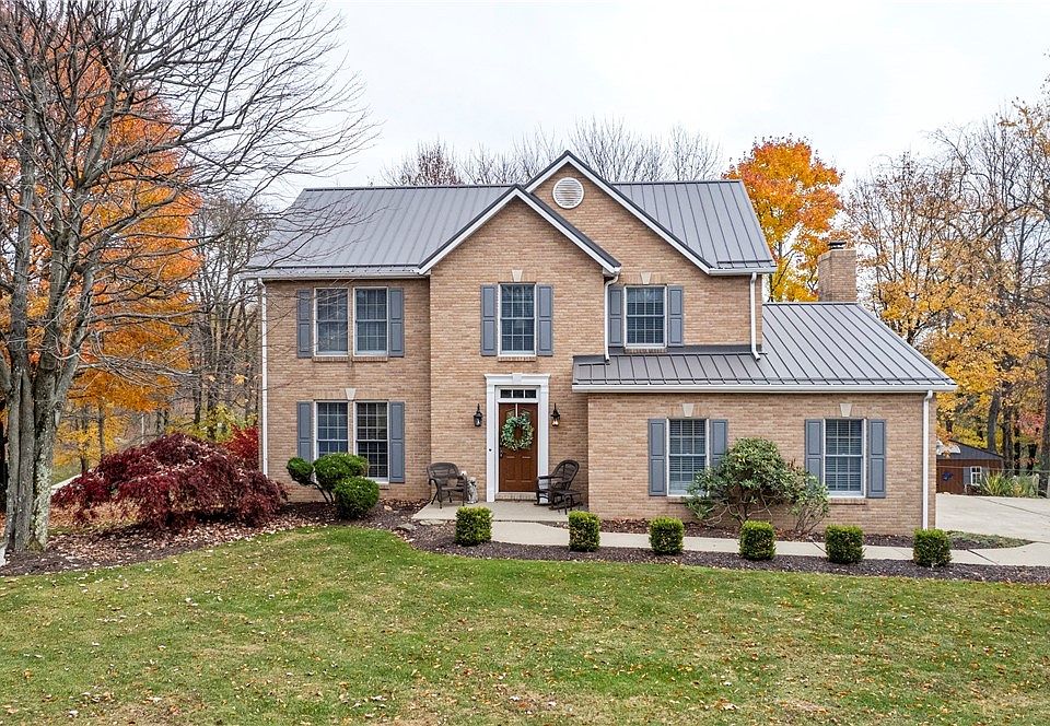 1st image of 128 Pinewood Dr