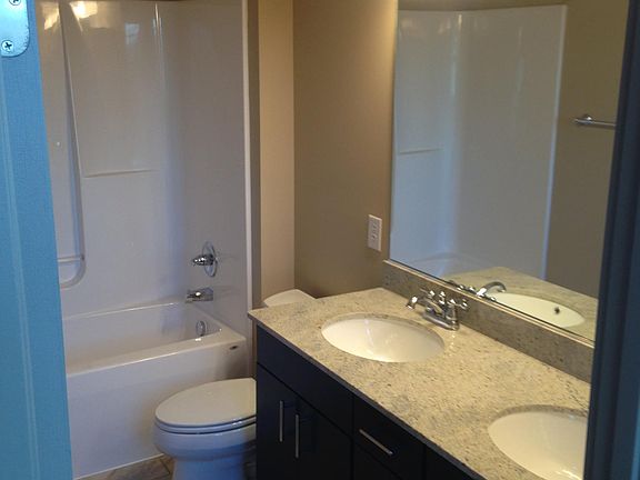 3rd image of 806 Wasena Ave SW #427