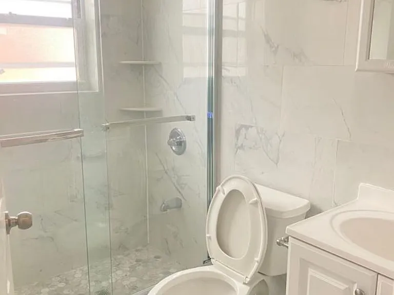 1553 Ohm Ave #2 — Photo 3