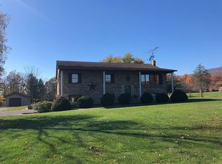 487 Meadows Rd, Newville, PA 17241