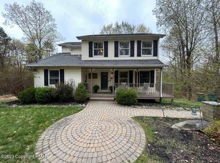 447 Ridge Rd, Stroudsburg, PA 18360