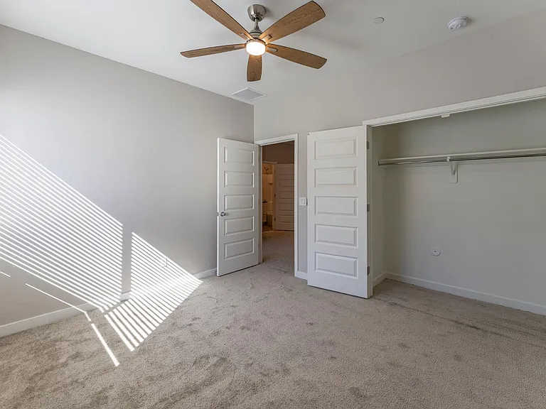 432 S 32nd St #120 — Photo 53