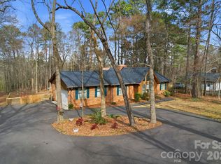 3618 Griffith Rd, Monroe, NC 28112