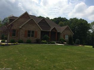 7267 Hanbury Close, Canfield, OH 44406