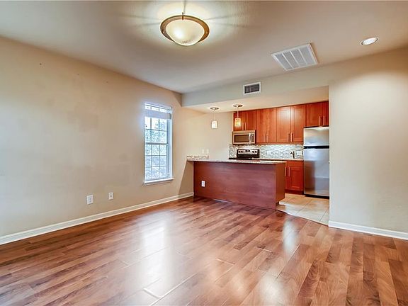 2nd image of 7685 Northcross Dr Unit 925