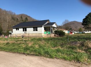 8280 Clear Fork Rd, Dorothy, WV 25060