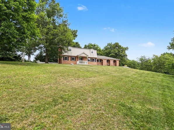 1380 Valley Green Rd, Etters, PA 17319
