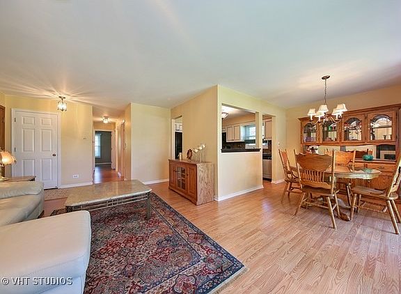 3rd image of 849 Kilkenny Dr #103B