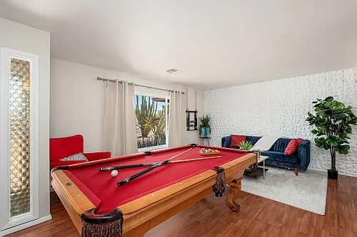 5114 S Dorsey Ln Photo 1