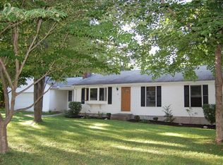 80 Wickett St, New Hartford, CT 06057