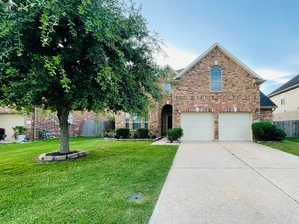 7607 Timberside Dr, Pearland, TX 77581