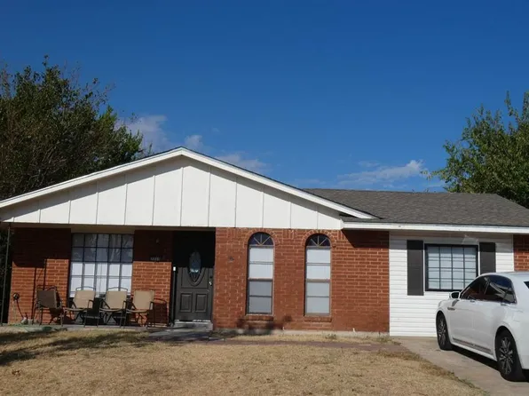 3213 SE Coachman Pl, Lawton, OK 73501