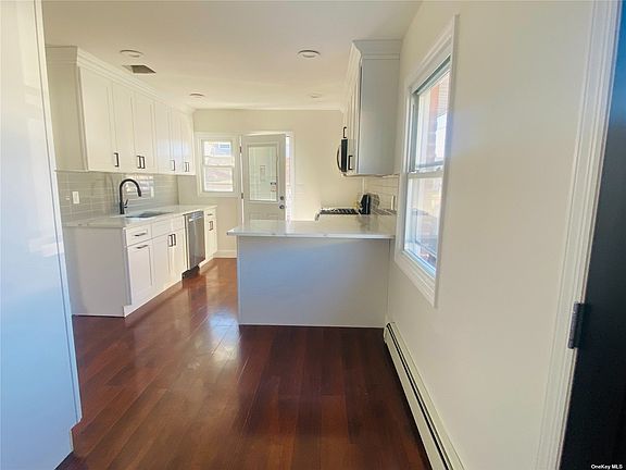 5th image of 4 Cornell Ave