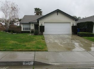 5581 Horseshoe Way, Fontana, CA 92336