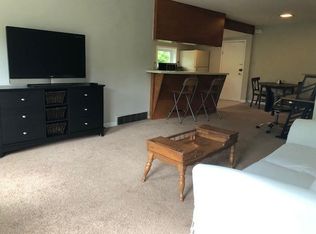 807 Asbury Ave #2, Evanston, IL 60202