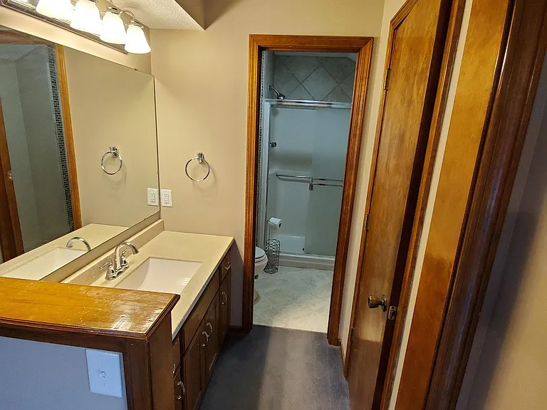 15120 S Kaw Dr — Photo 13