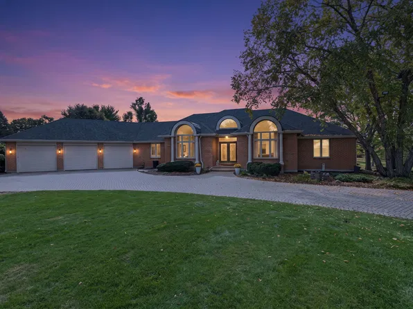24919 W Townline Rd, Grayslake, IL 60030