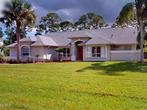 3886 Peacock Dr, Melbourne, FL 32904