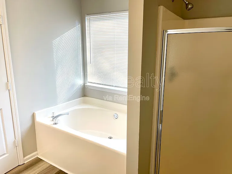 460 Mountainview Dr — Photo 21