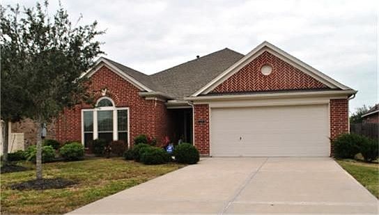 1st image of 626 Red Oak Canyon Ln