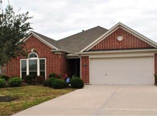 626 Red Oak Canyon Ln, La Marque, TX 77568