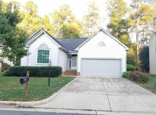 218 Trailview Dr, Cary, NC 27513