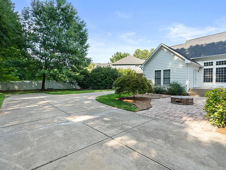 30135 Porter Dr — Photo 41