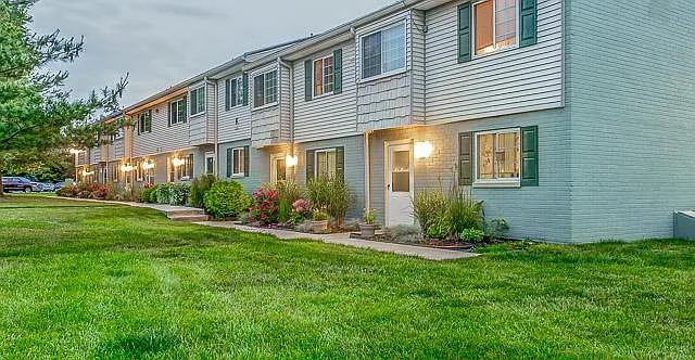 Rustic Village Apartments & Townhomes