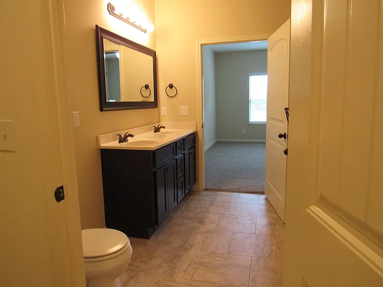 172 Shirley Blvd — Photo 12