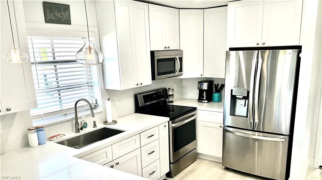 2 bed, 2.0 bath, 1015 sqft, $2,500 — Photo 1